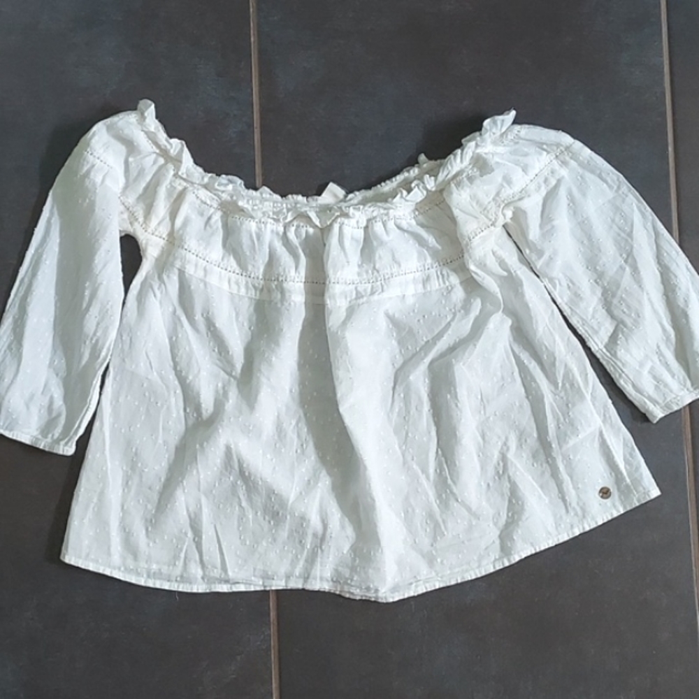 Roxy off shoulder blouse